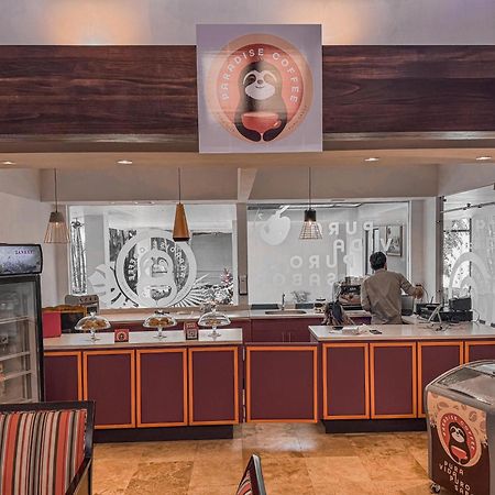 Wyndham San Jose Herradura Extérieur photo Coffee Shop
