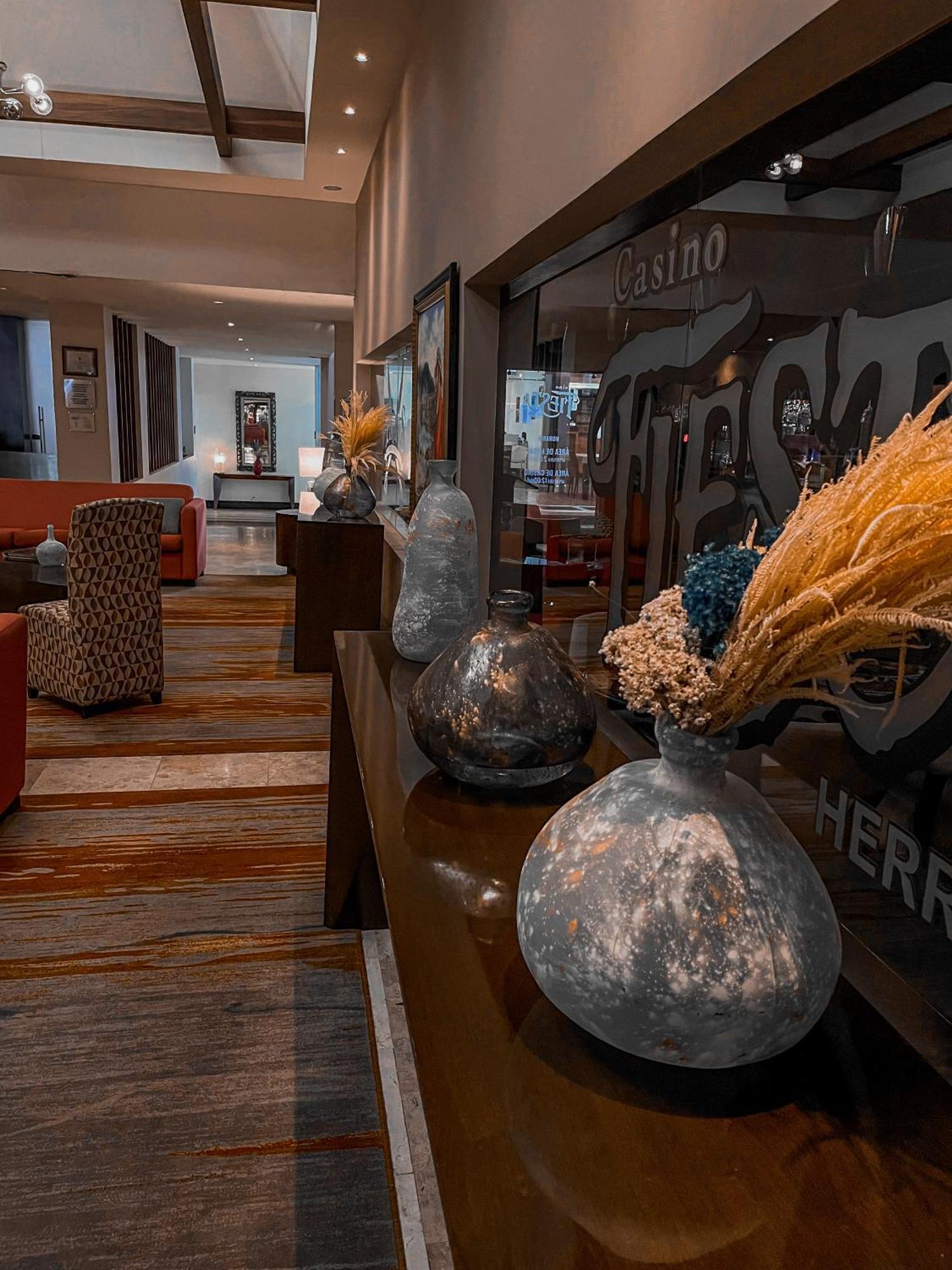 Wyndham San Jose Herradura Extérieur photo The lobby of the hotel